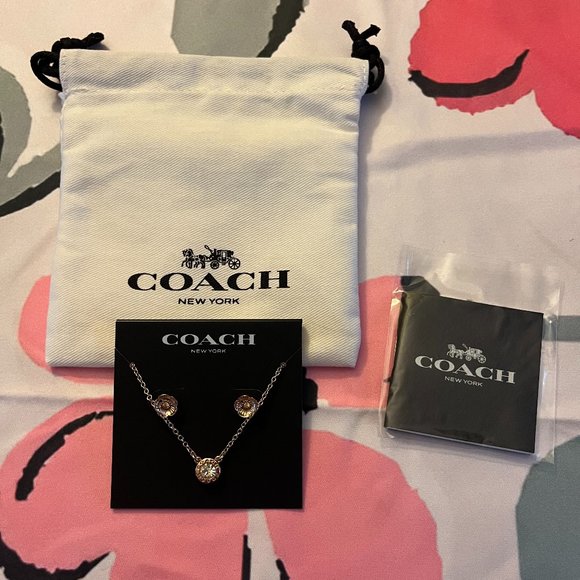 Coach necklace and earrings set - Picture 2 of 4